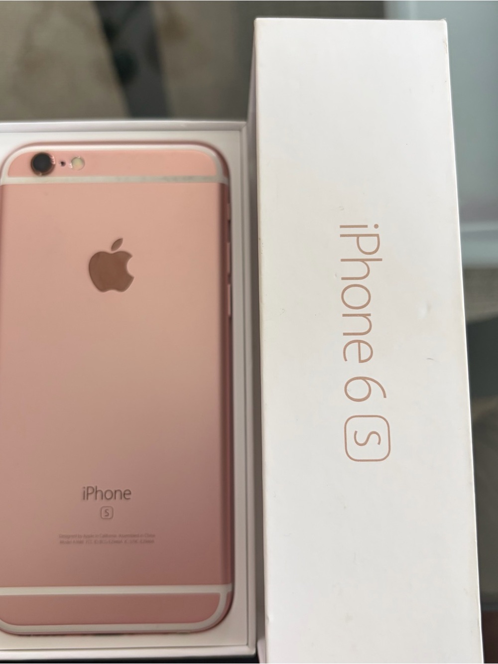 Apple iPhone 6s - Rose Gold Back Panel with Box no chips or cracks - Perfect!